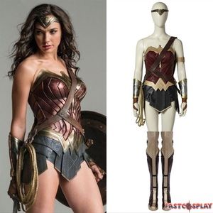 NEW Wonder Women Cosplay Adult Halloween Costume Leather Justice League Size M/L